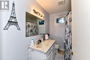 795 Elliot Avenue - Photo 11