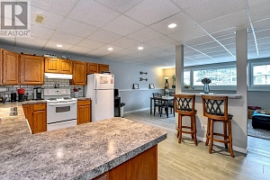 795 Elliot Avenue - Photo 32