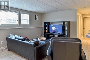 795 Elliot Avenue - Photo 38