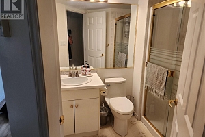 3220 Centennial Drive Unit# 201 - Photo 18