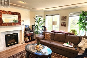 3220 Centennial Drive Unit# 201 - Photo 2