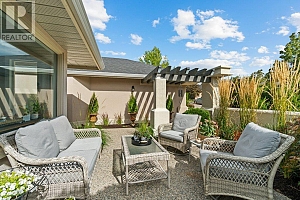 4222 Gallaghers Crescent - Photo 9
