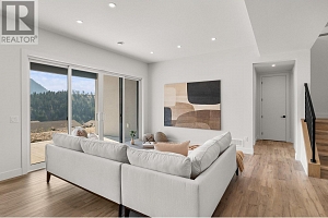 901 Melrose Street - Photo 61