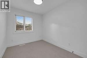 2835 Canyon Crest Drive Unit# 12 - Photo 25