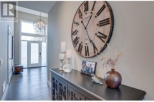 450 Predator Ridge Drive Unit# 1 - Photo 4