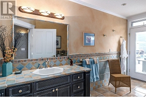 315 Kalamalka Lakeview Drive Unit# 1 - Photo 17