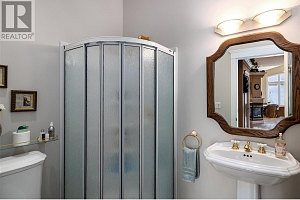 315 Kalamalka Lakeview Drive Unit# 1 - Photo 23