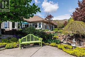 315 Kalamalka Lakeview Drive Unit# 1 - Photo 32