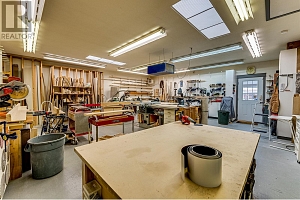 2727 Lakeshore Road Unit# 105 - Photo 44