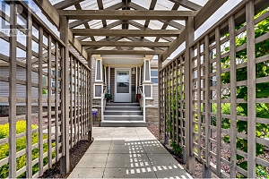 2727 Lakeshore Road Unit# 105 - Photo 53