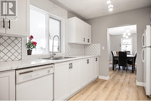 7880 Pleasant Valley Road - Photo 21