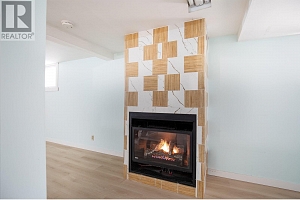 7880 Pleasant Valley Road - Photo 27