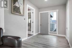 7880 Pleasant Valley Road - Photo 4