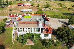 7880 Pleasant Valley Road - Photo 43