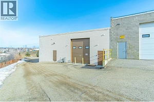 740 Waddington Drive Unit# 11 - Photo 2