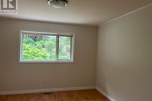 1129 Hudson Road - Photo 11
