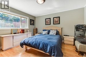 1129 Hudson Road - Photo 13