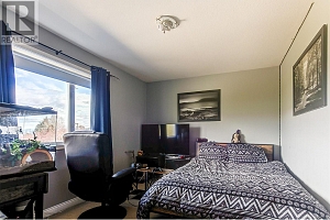 1129 Hudson Road - Photo 18