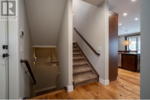 7373 Brooks Lane Unit# 4 - Photo 18