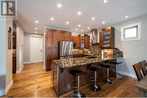 7373 Brooks Lane Unit# 4 - Photo 8