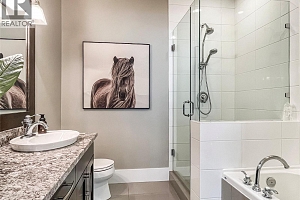 4000 Redstone Crescent NE Unit# 221 Lot# S Lot 32 P - Photo 8