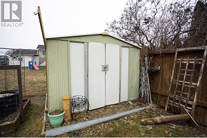 255 Holbrook Road W - Photo 48