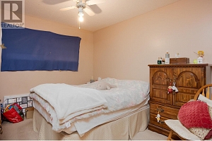 255 Holbrook Road W - Photo 9