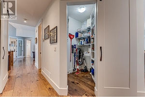 1548 Phoenix Drive - Photo 17
