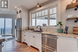 1548 Phoenix Drive - Photo 4