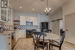 1548 Phoenix Drive - Photo 41