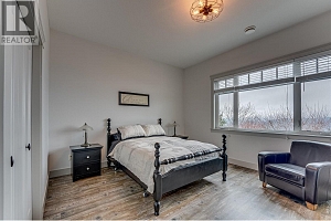 1548 Phoenix Drive - Photo 45