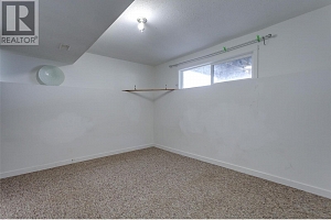 570 Hollydell Road - Photo 36