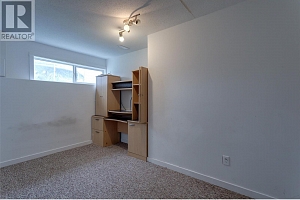 570 Hollydell Road - Photo 37