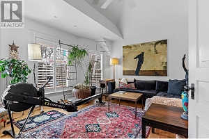 770 Bernard Avenue - Photo 35