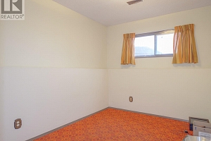 5715 Richards Crescent - Photo 21