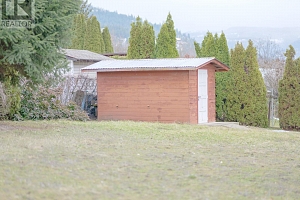 5715 Richards Crescent - Photo 25