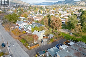 1485 Highland Drive S - Photo 3