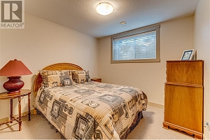 270 Grouse Avenue - Photo 26