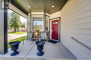 270 Grouse Avenue - Photo 6