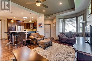270 Grouse Avenue - Photo 7