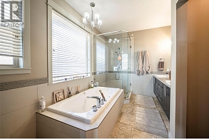 4134 Camelback Way - Photo 32