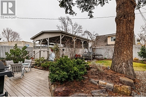 1537 Lakeview Street - Photo 30