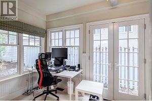 1537 Lakeview Street - Photo 8