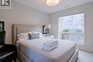 1088 Sunset Drive Unit# 221 - Photo 33