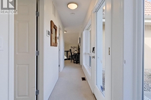 1088 Sunset Drive Unit# 221 - Photo 37