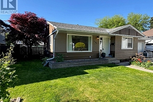 4106 28 Avenue - Photo 2