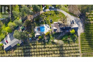 2990 Dunster Road - Photo 43