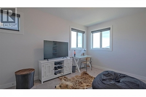 593 Harrogate Lane - Photo 28