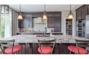 593 Harrogate Lane - Photo 8