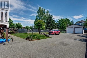 3029 Gordon Drive - Photo 2